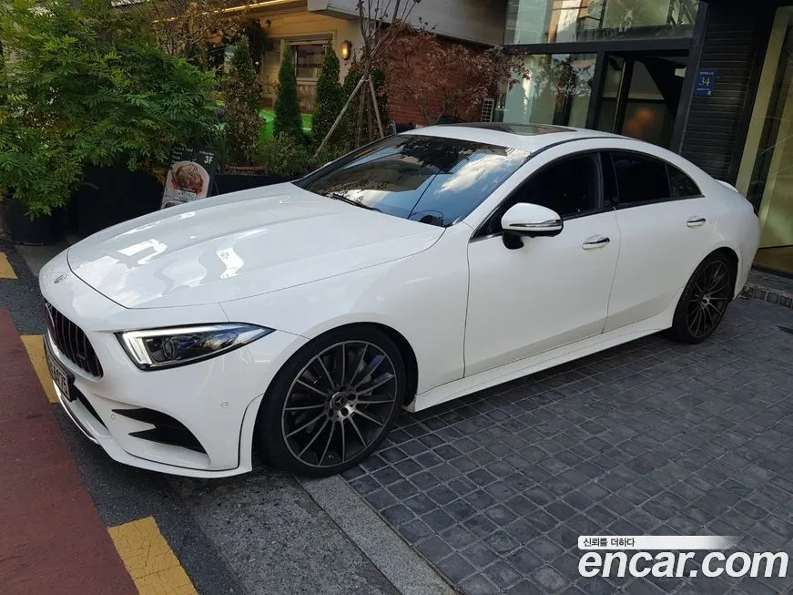 Mercedes-Benz CLS-Class — фото 2