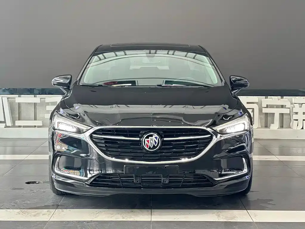 Buick LaCrosse 2022 из CN, фото 2