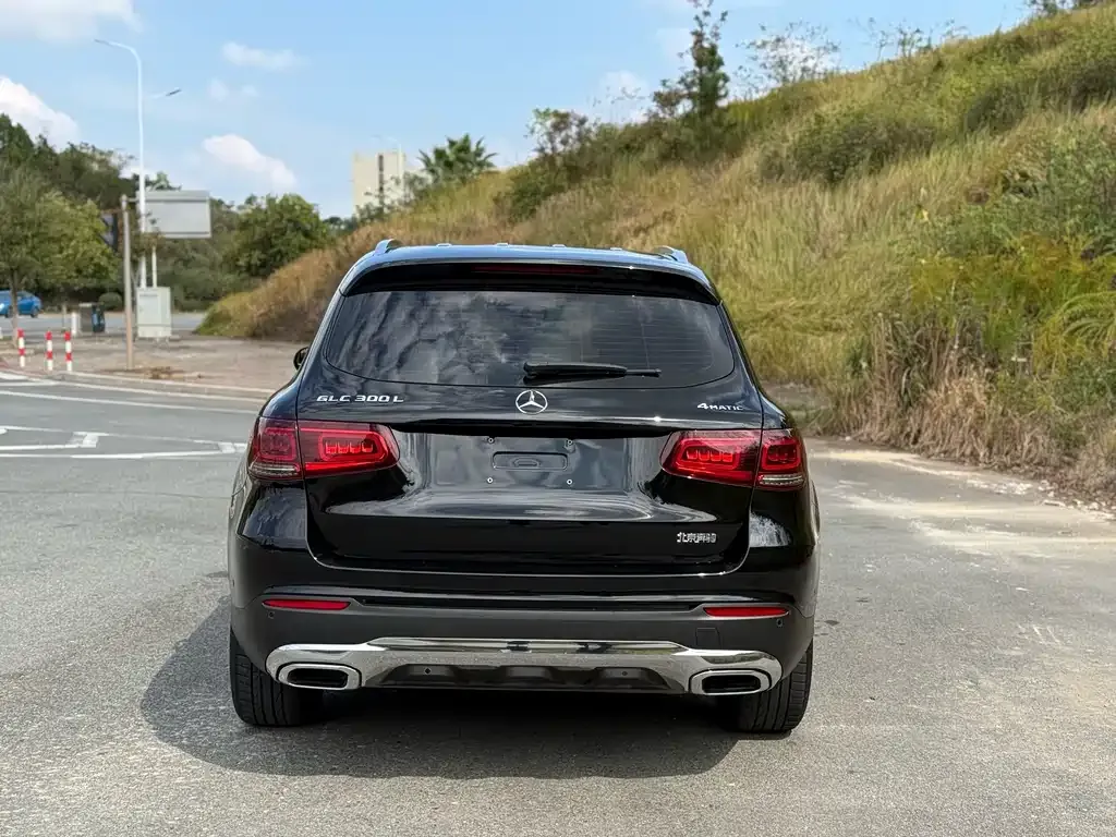 Mercedes-Benz GLC 2022 из CN, фото 9