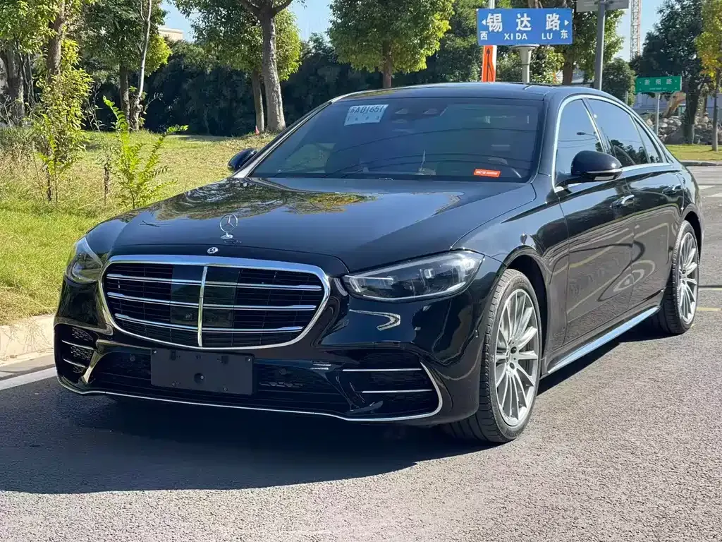 Mercedes-Benz S-Class — фото 1