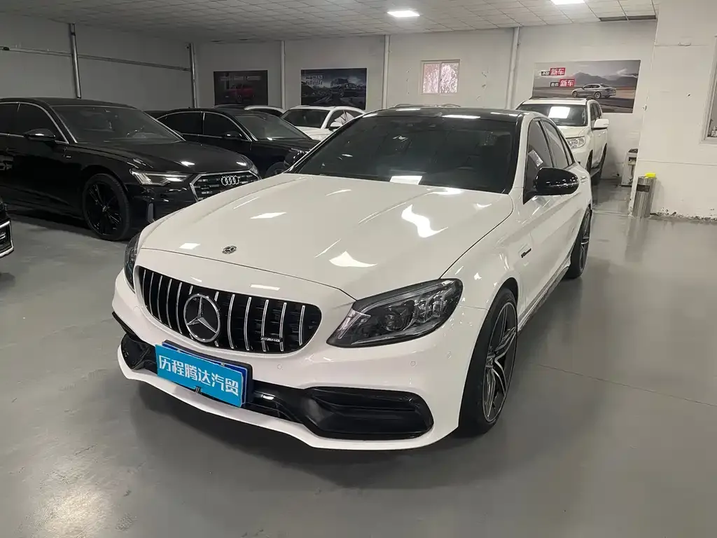 Mercedes-Benz C-Class AMG — фото 1