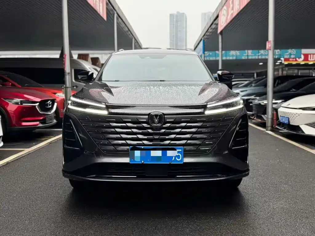 Changan CS75PLUS 2024 из CN, фото 2