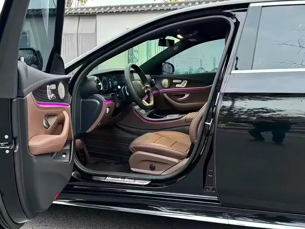 Mercedes-Benz E-Class 2023 из CN, фото 4
