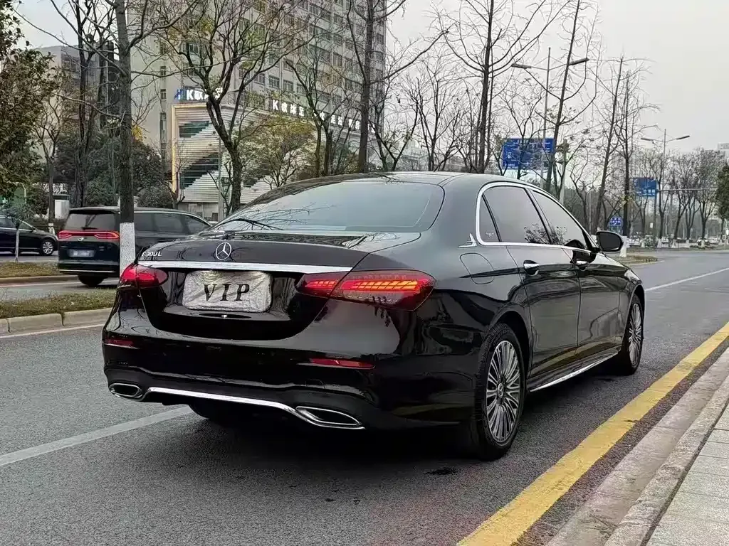 Mercedes-Benz E-Class 2023 из CN, фото 7