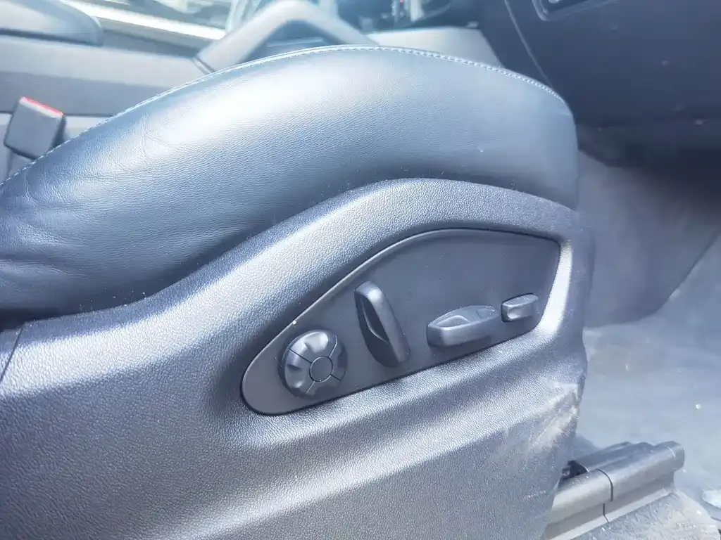 Porsche Cayenne 2023 из CN, фото 4