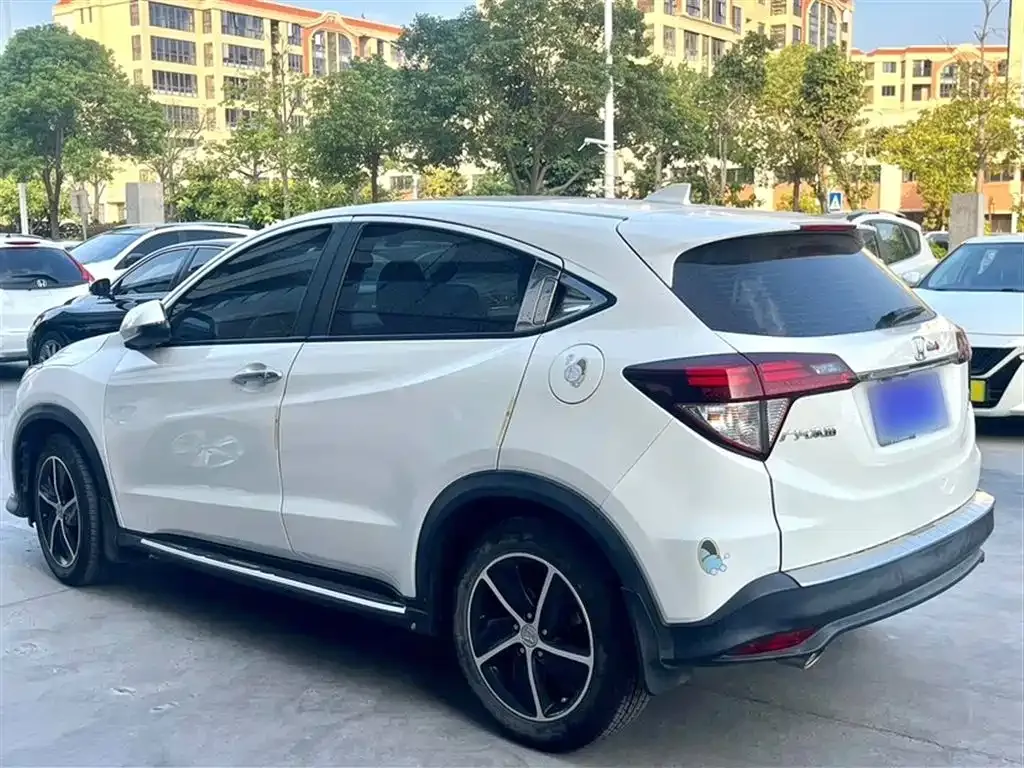 Honda Vezel 2022 из CN, фото 4