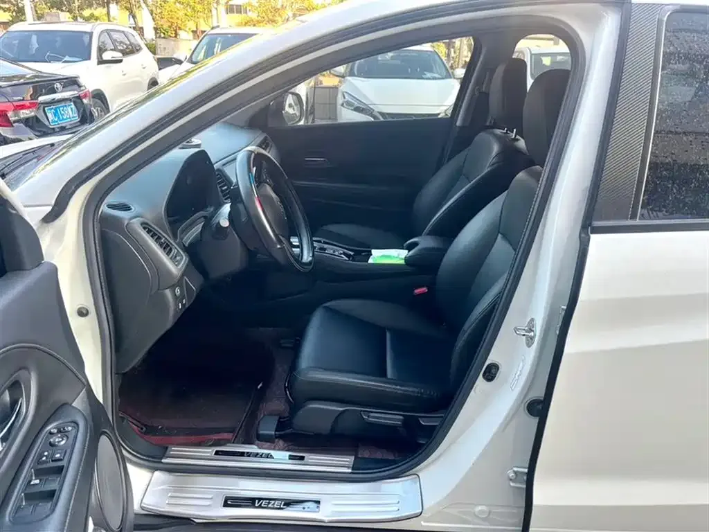 Honda Vezel 2022 из CN, фото 9