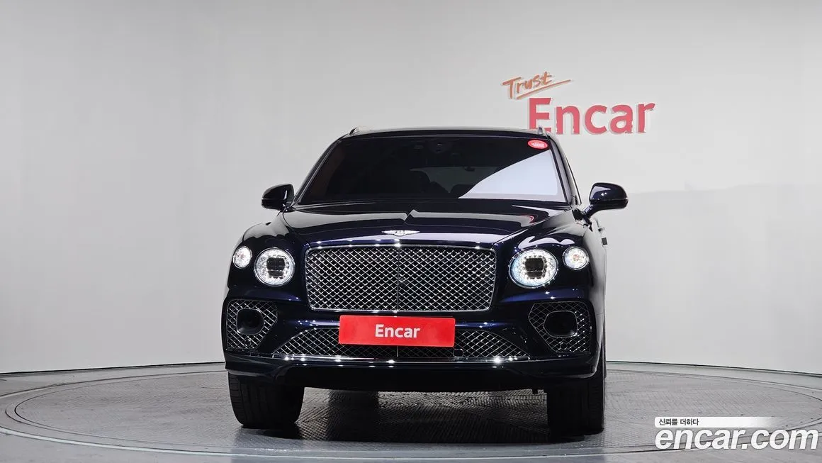Bentley Bentayga 2021 из KR, фото 3