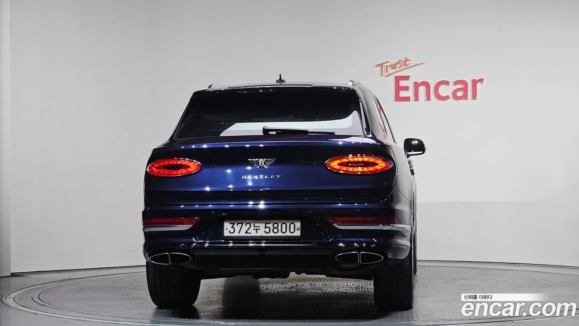 Bentley Bentayga 2021 из KR, фото 4