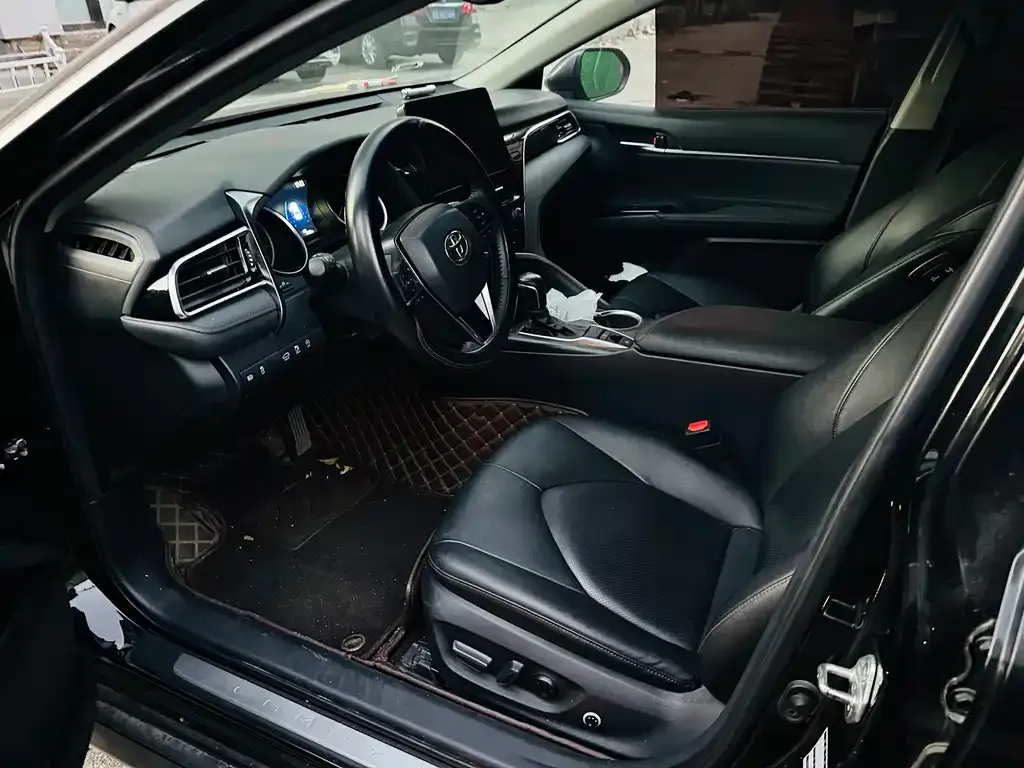 Toyota Camry 2021 из CN, фото 3