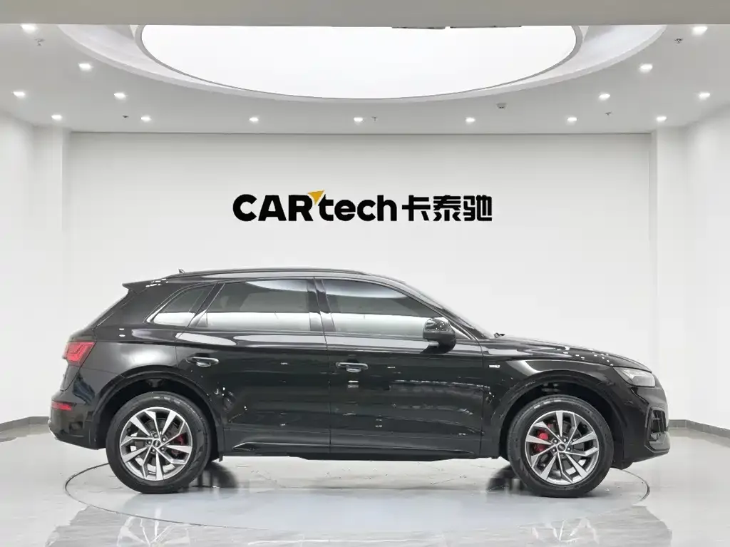 Audi Q5L 2024 из CN, фото 4
