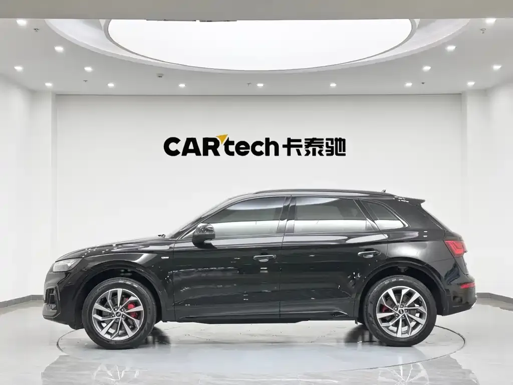 Audi Q5L 2024 из CN, фото 5