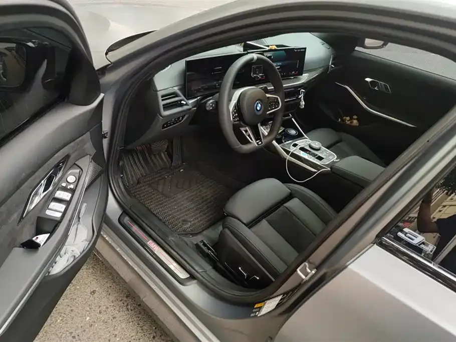BMW i3 2025 из CN, фото 9