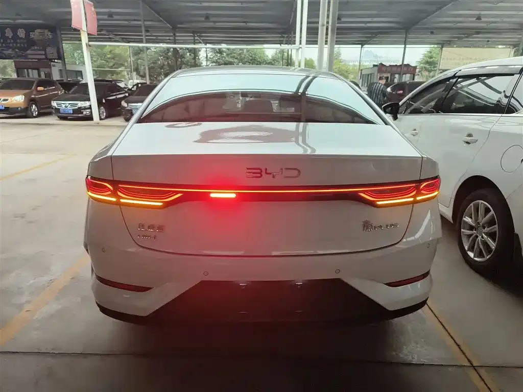 BYD Qin PLUS — фото 6