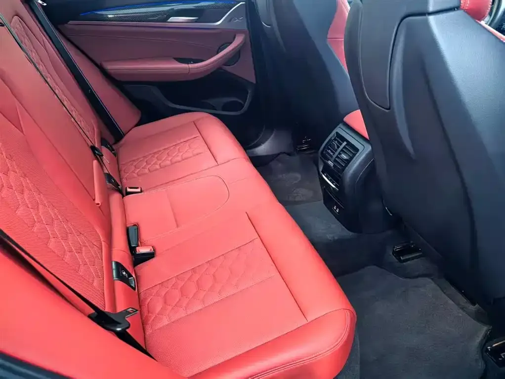 BMW X3 M 2024 из CN, фото 10