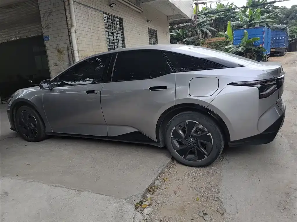 Toyota bZ3 2023 из CN, фото 5