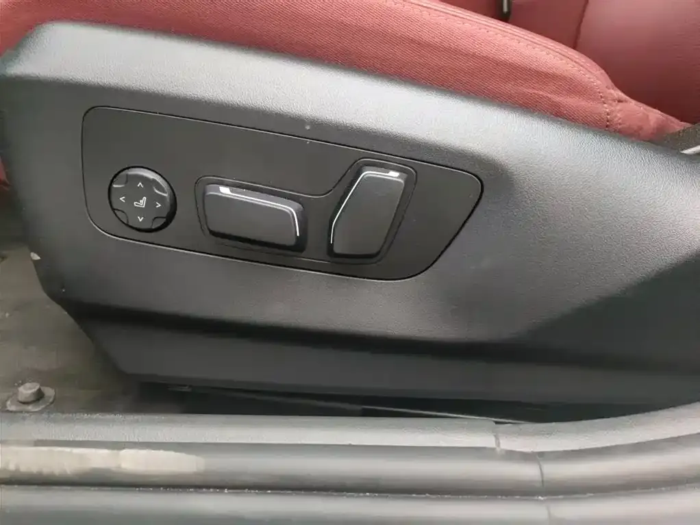 BMW i5 2025 из CN, фото 10