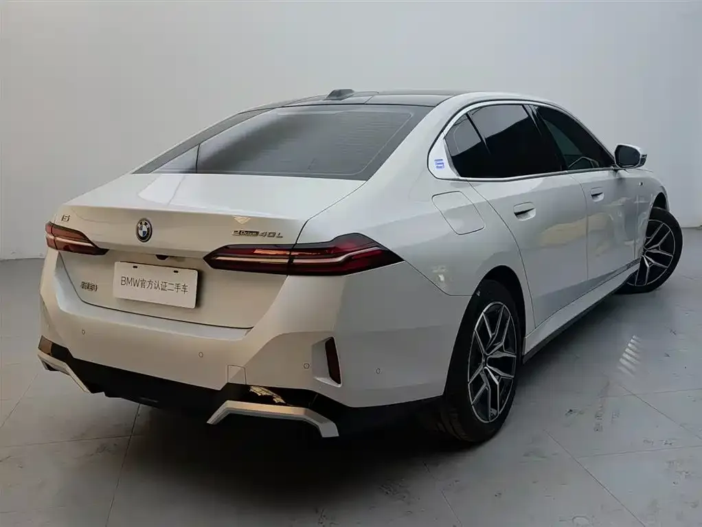 BMW i5 2025 из CN, фото 4