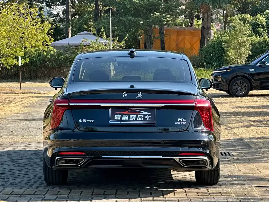 Hongqi H5 — фото 5