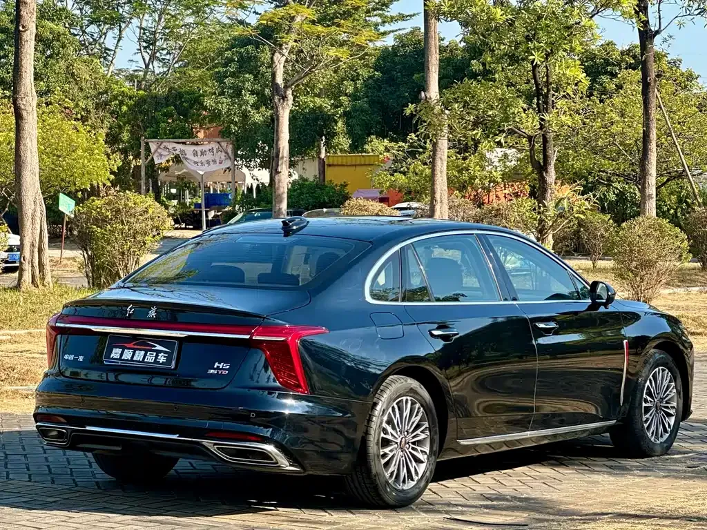 Hongqi H5 — фото 6