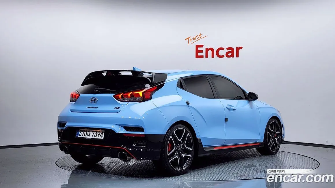 Hyundai Veloster — фото 2