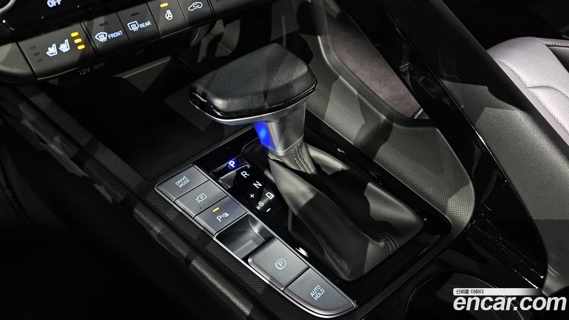 Hyundai AVANTE — фото 9