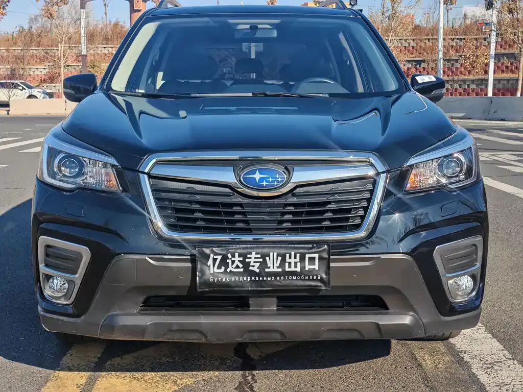 Subaru Forester — фото 2