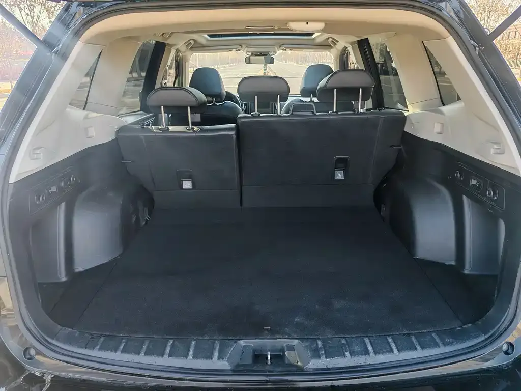 Subaru Forester — фото 8