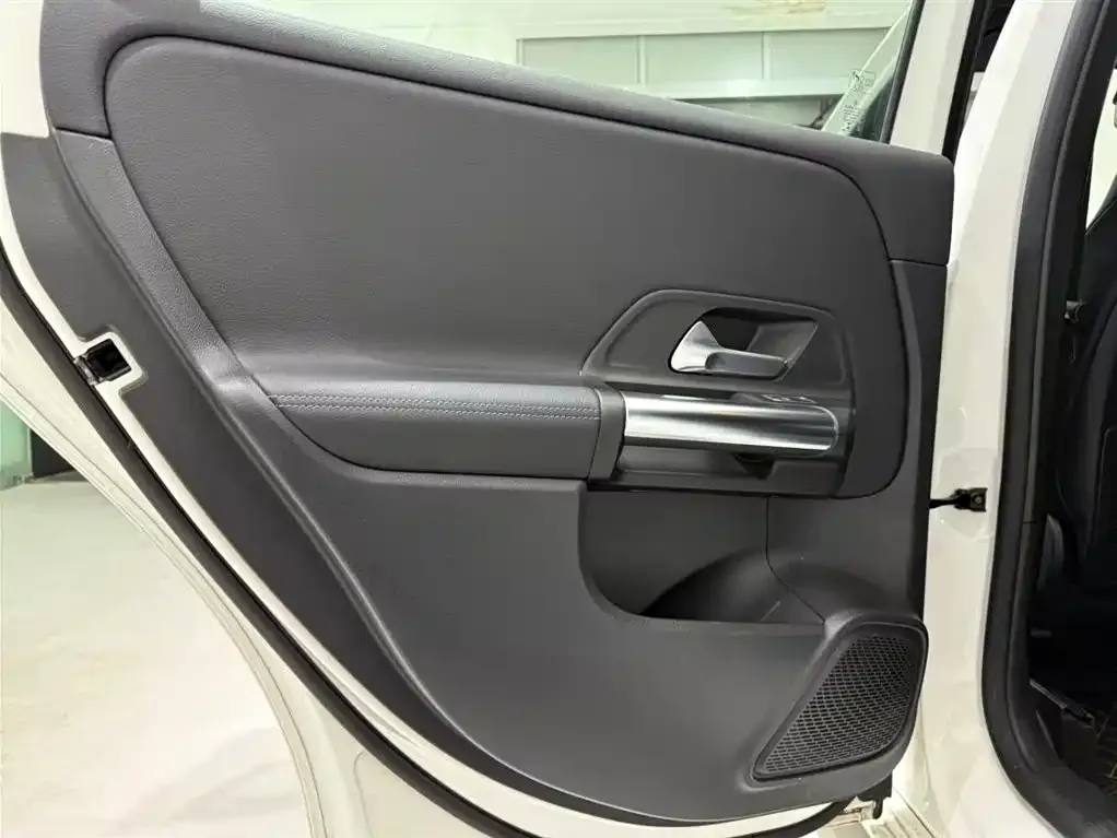 Mercedes-Benz B-Class 2024 из CN, фото 2
