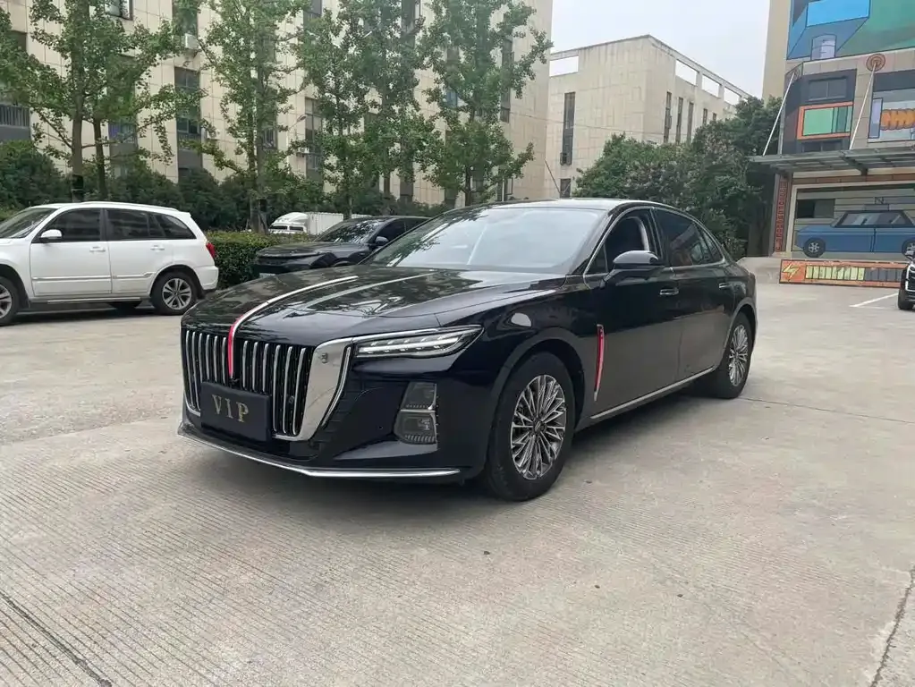 Hongqi H5 — фото 1