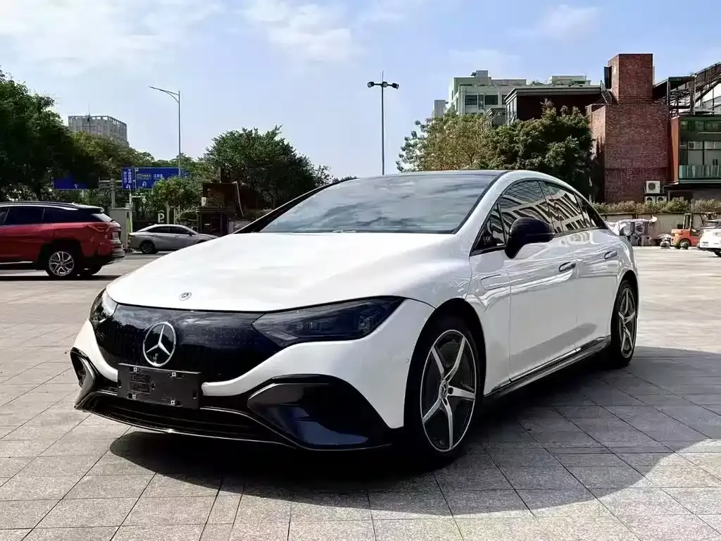Mercedes-Benz EQE 2023 из CN, фото 3