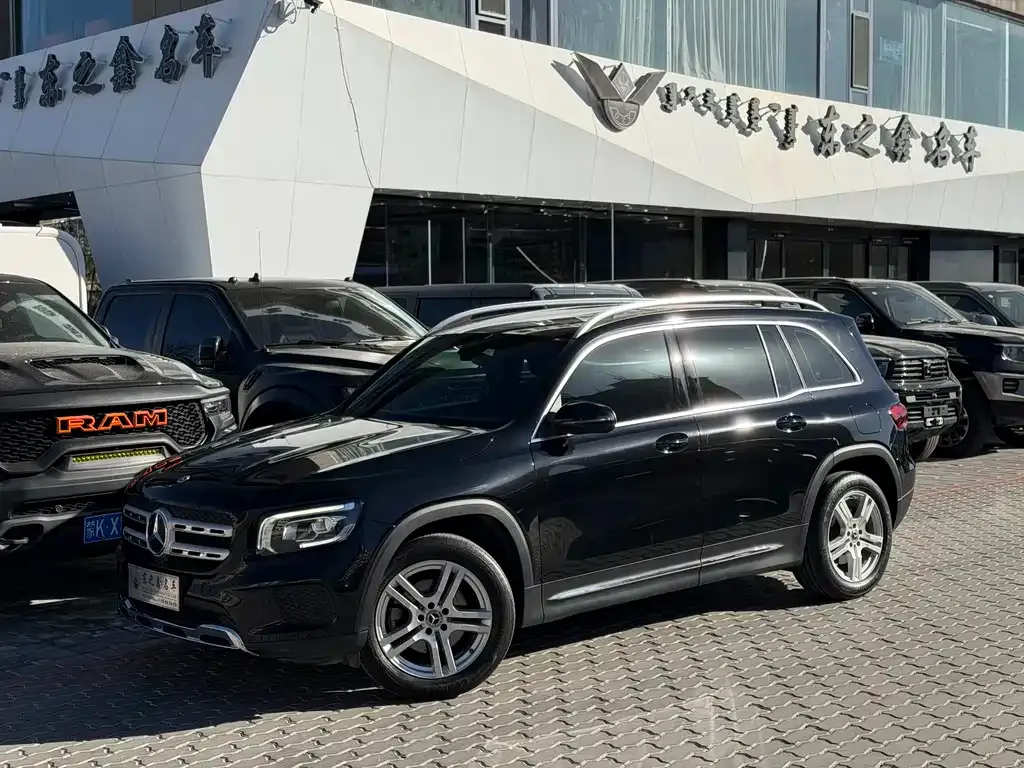 Mercedes-Benz GLB 2023 из CN, фото 1