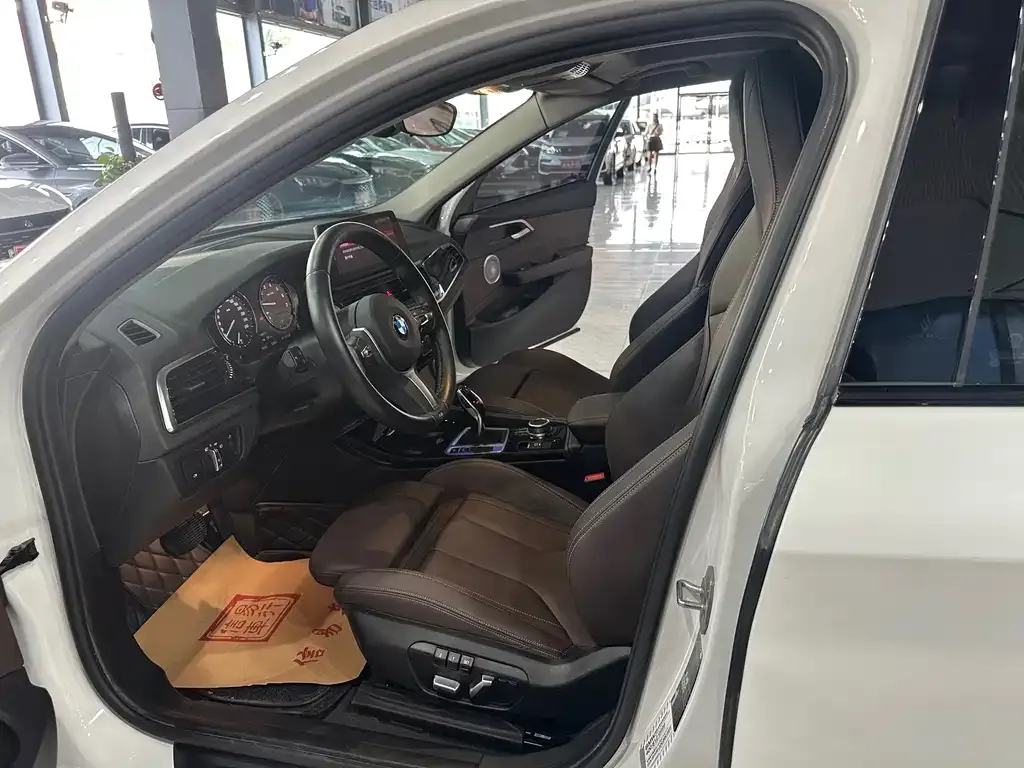 BMW 1 Series 2022 из CN, фото 5