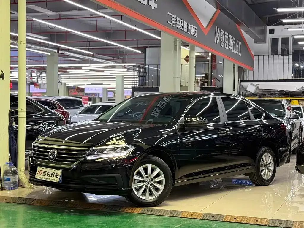 Volkswagen Lavida 2021 из CN, фото 1