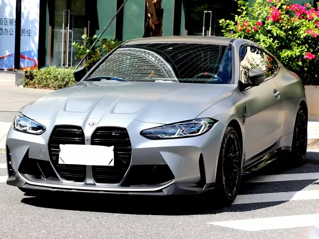 BMW M4 — фото 1