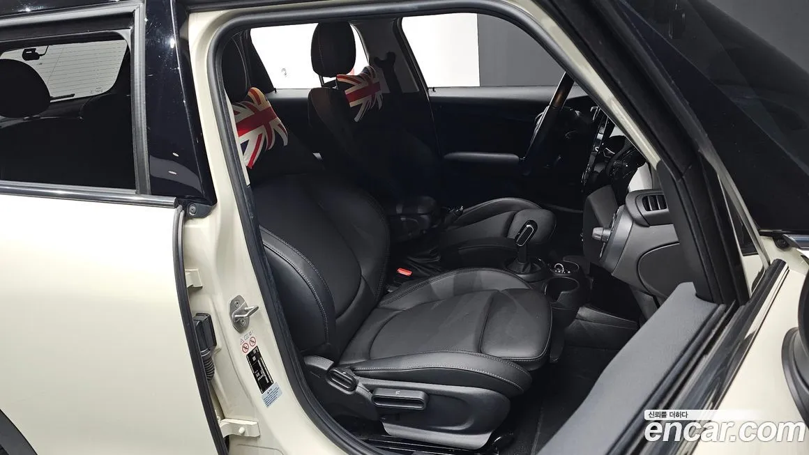 Mini Cooper 2022 из KR, фото 10