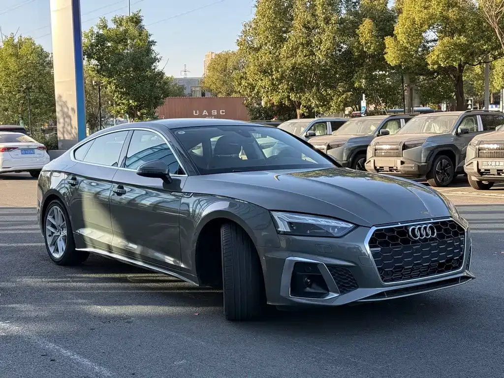 Audi A5 (Import) 2024 из CN, фото 3