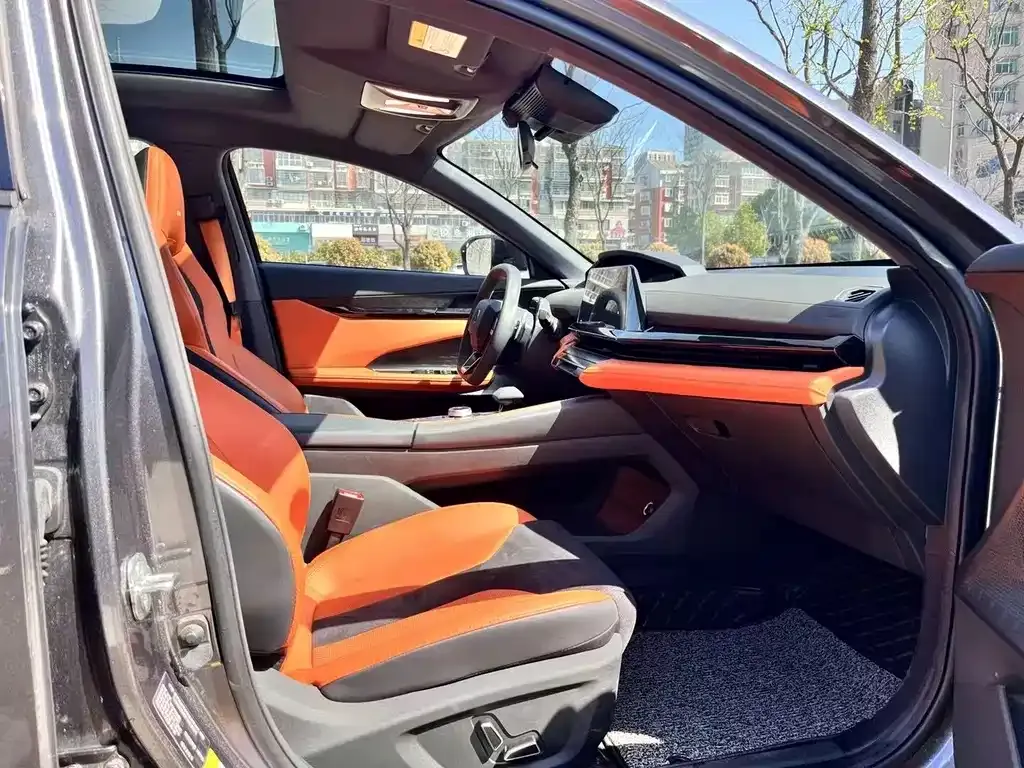 Changan UNI-V 2023 из CN, фото 6
