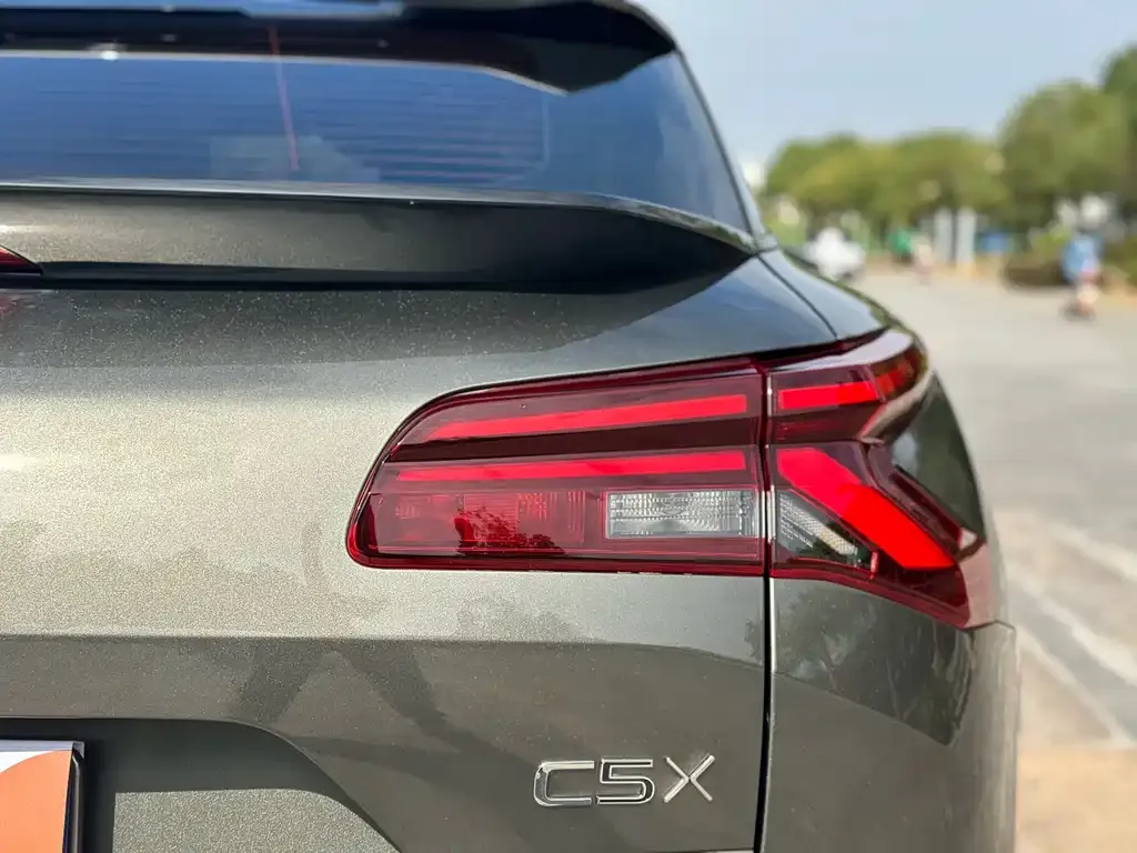 Citroen C5 X 2022 из CN, фото 5
