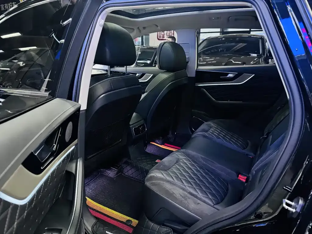 Hongqi HS5 2021 из CN, фото 7