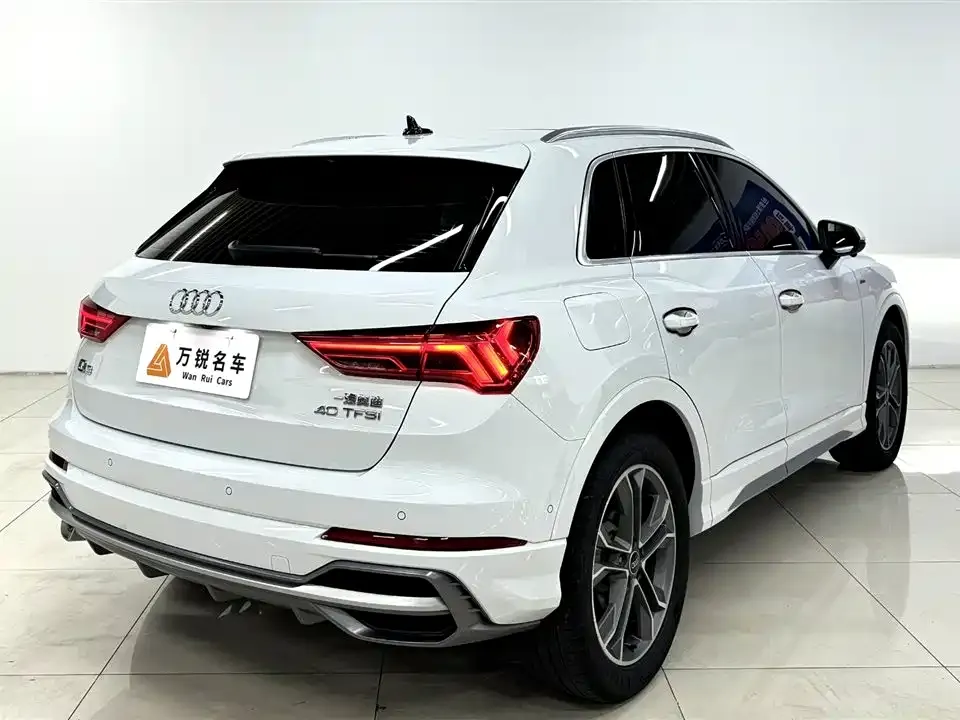 Audi Q3 — фото 3