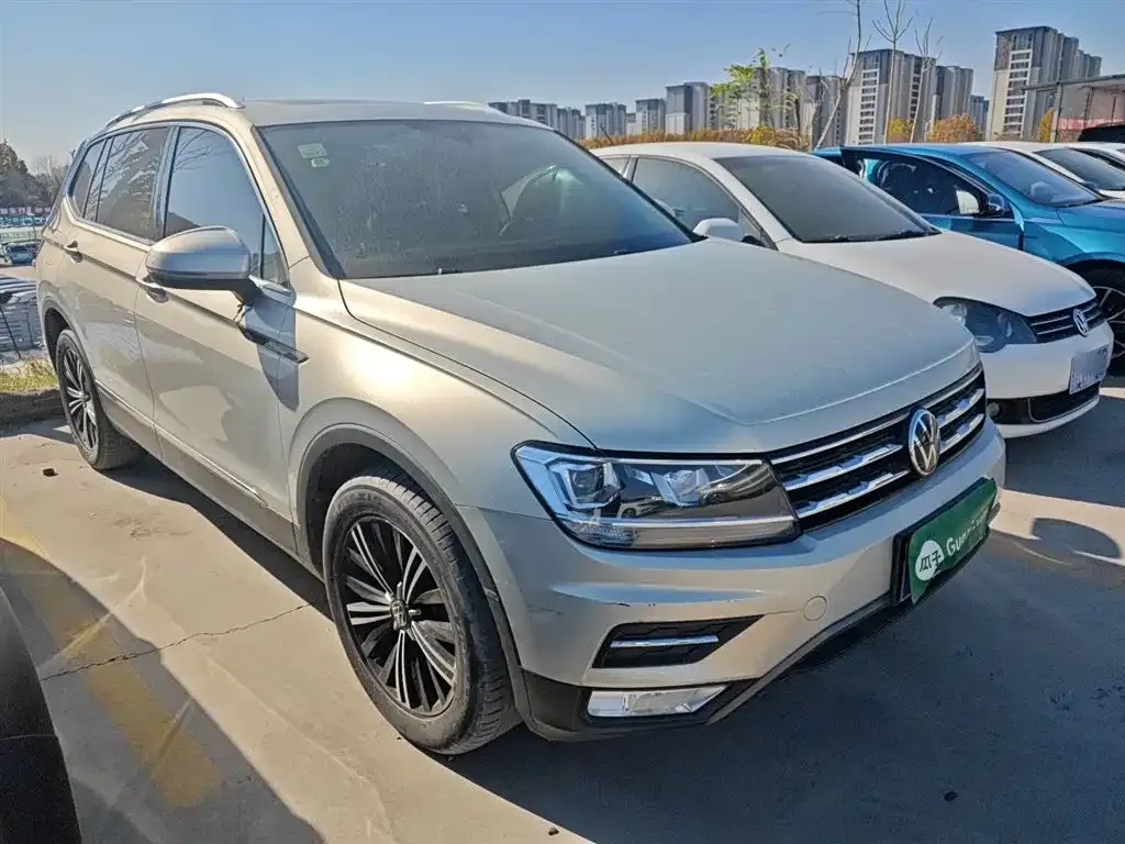Volkswagen Tiguan L 2021 из CN, фото 4