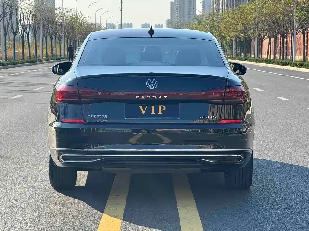 Volkswagen Passat 2023 из CN, фото 6