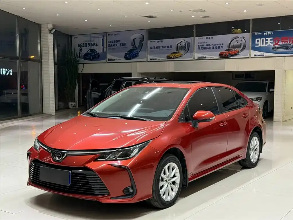 Toyota Corolla 2021 из CN, фото 1