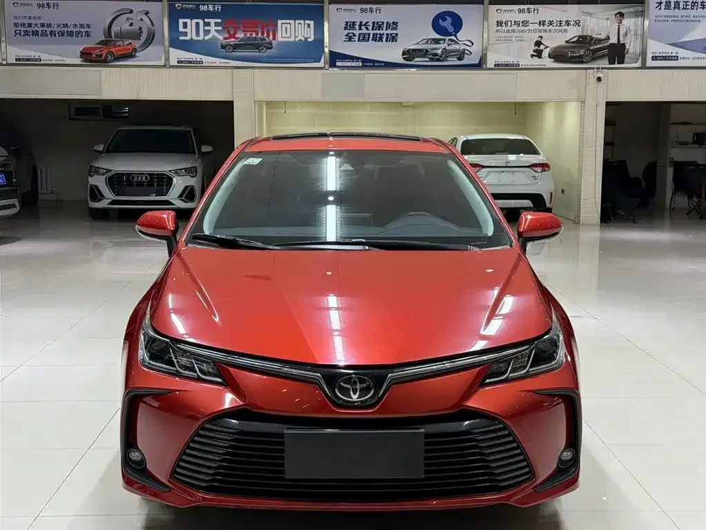 Toyota Corolla 2021 из CN, фото 2