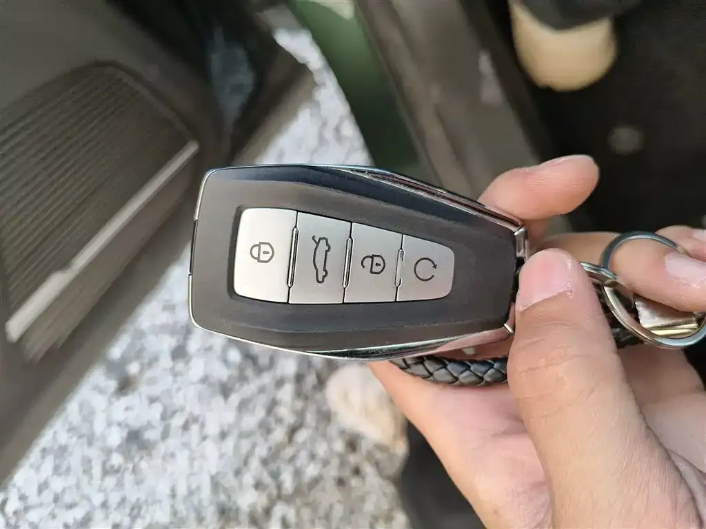 Geely Boyue L 2024 из CN, фото 9