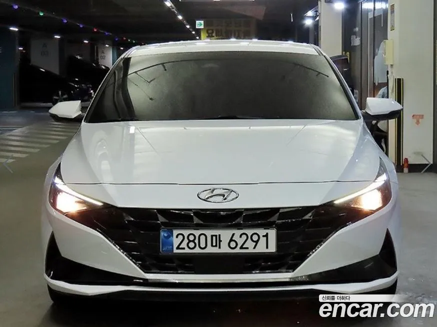 Hyundai AVANTE — фото 2