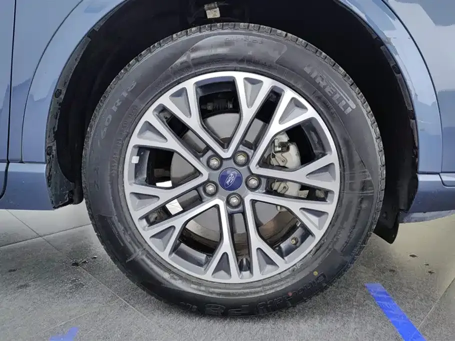 Ford Escape 2021 из CN, фото 6