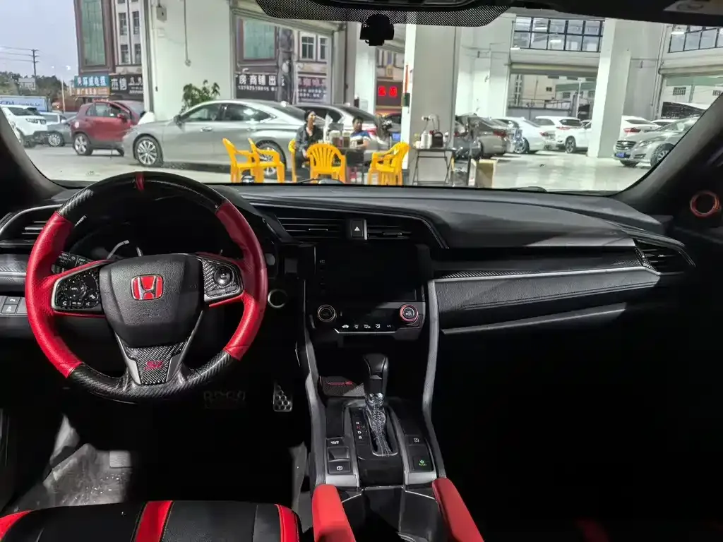 Honda Civic — фото 7