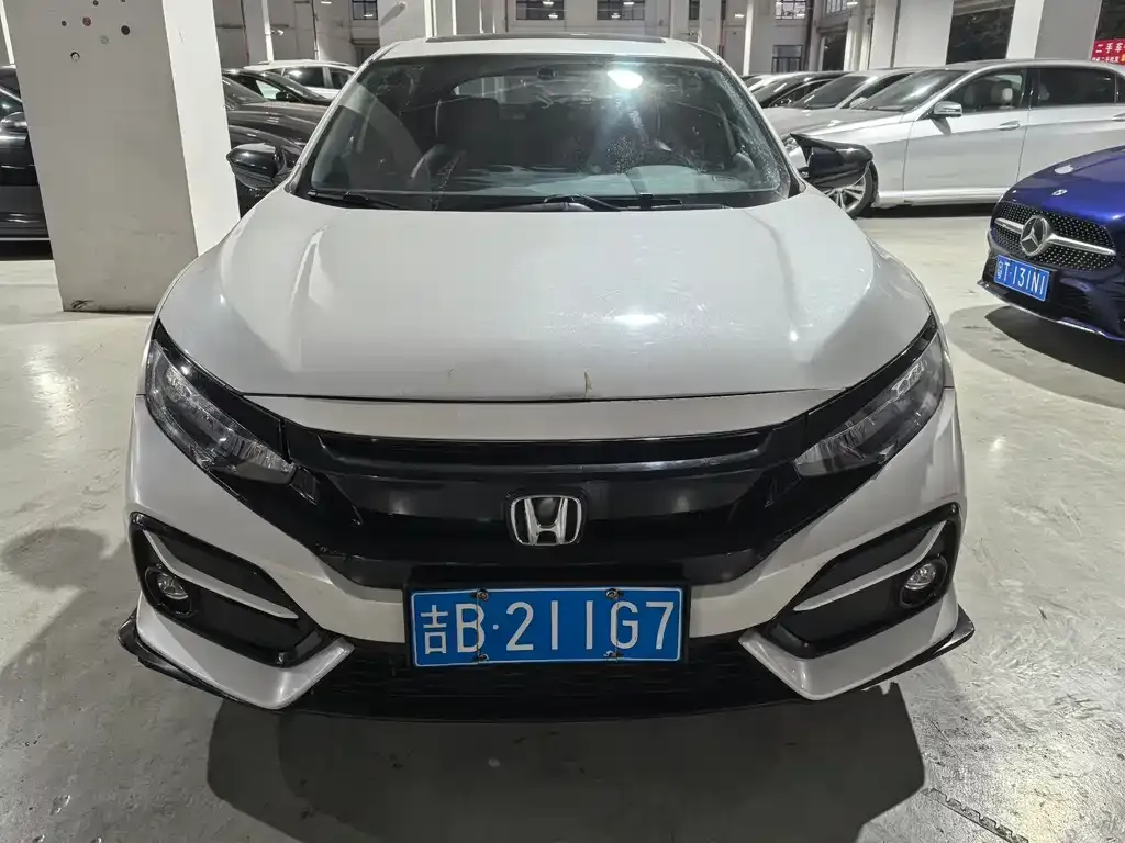Honda Civic — фото 9